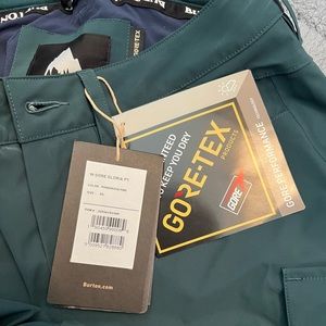 XS Burton Gloria’s snow pant, they are out of the plastic but still brand new
